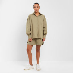Костюм женский (рубашка, шорты) MINAKU: Oversize, зелёный, размер 42