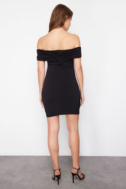 Siyah Carmen Yaka Parlak Tasl? Dugme Detayl? Orme K?sa S?k Abiye Elbise TPRSS24EL00199 - Trendyolmilla фото 6