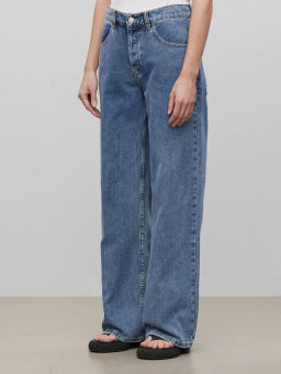 Джинсы прямого кроя - Emka фото 3