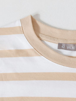 Свободная футболка в полоску с принтом из премиального хлопка с эластаном - Vilatte фото 3