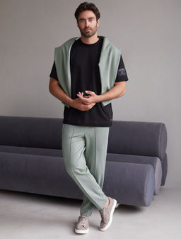 Брюки джоггеры на резинке из премиального футера двухнитки