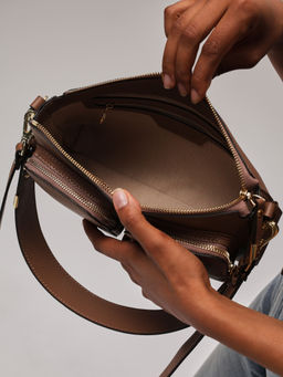 Сумка багет на плечо Deboro 31103 светлый орех