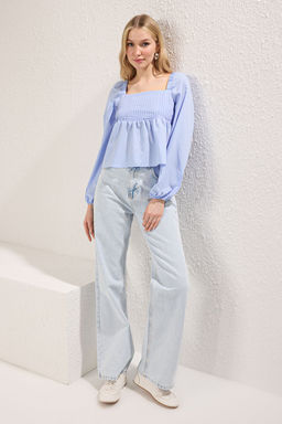 Ac?k Mavi Kare Yaka Kollar? Buzgulu Dokuma Bluz TWOSS25BZ00251 - Trendyolmilla фото 2