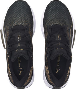 Кроссовки женские