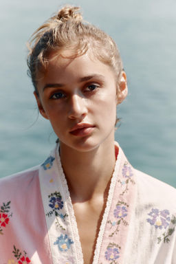 COTTON KAFTAN WITH FLORAL EMBROIDERY - Zara фото 4