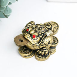 Нэцкэ фигурка «Жаба на монетах», под бронзу, 4×7×5.5 см