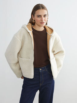 Kap??onlu Kad?n Pel?? Mont