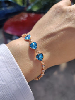 Браслет с кристаллами Swarovski