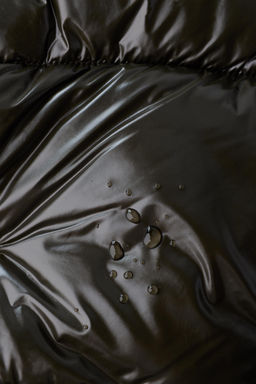 WATER-REPELLENT QUILTED COAT WITH HOODIE - Zara фото 9