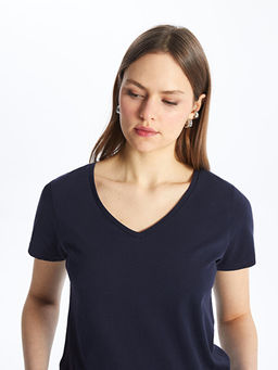 V Yaka D?z K?sa Kollu Kad?n Ti??rt