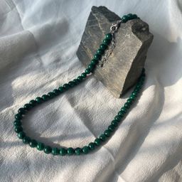 Бусы из Малахита