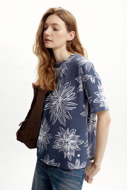 ЕВТ 3317/синий,крупные астры фуфайка жен