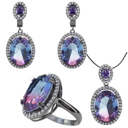 Комплект "Регина" фианит "турмалин"фиолетово - голубой, черная эмаль, размеры кольца: 17, 18, 19, 20