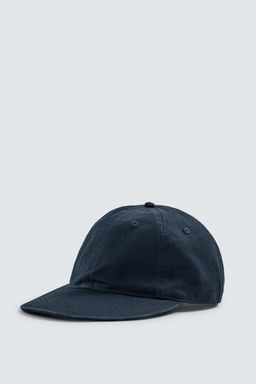 GORRA ALGOD?N AARON LEVINE X ZARA / Marino