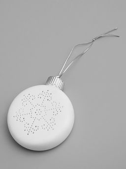 Ёлочный шар Снежинка, 8.73.19.8 см, 1 LED, от батареек LR443, свечение тёплое белое - Luazon lighting фото 3