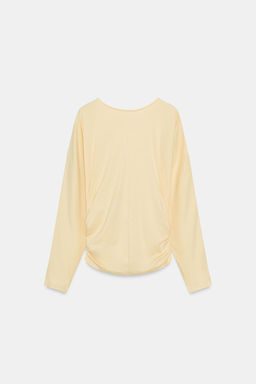 CAMISETA DRAPEADO LATERAL / Mantequilla - Zara фото 7