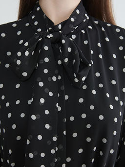 Dik Yaka Puantiyeli Ku?akl? A Kesim Elbise