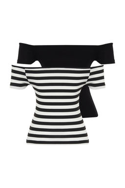 Trendyolmilla 2li Paket Siyah Beyaz Cizgili-Siyah Duz Carmen Yaka Crop Esnek Orme Bluz TWOSS24BZ00310  фото 8