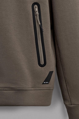 SUDADERA T?CNICA CREMALLERA CAPUCHA / Arena - Zara фото 10