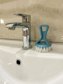 Щетка универсальная Vogue круглая, D 7,5 см арт. SC5311