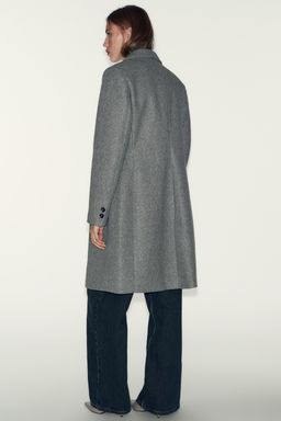 SOFT SHOULDER PAD COAT