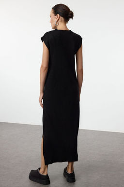Siyah Maxi Triko Yumusak Dokulu Y?rtmac Detayl? Jile Elbise TWOAW25EL00022