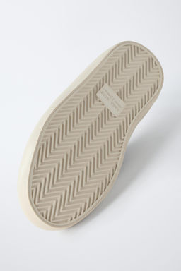 ANIMAL PRINT SNEAKERS - Zara фото 6