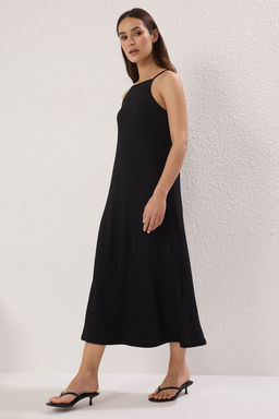 TRENDYOLMILLA Siyah Midi Halter Yaka Bodycone/Vucuda Oturan Orme Elbise TWOSS25EL00160  фото 2