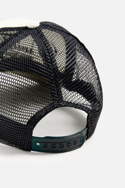 CAP WITH CONTRAST EMBROIDERY - Zara фото 4