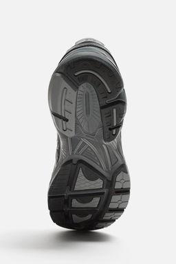 ORIGINS SNEAKER 001 - Zara фото 12