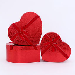 Набор подарочных коробок 3 в 1 сердца, красный, 31?27?13.3; 28?25?11.7; 26?23?10.3 см