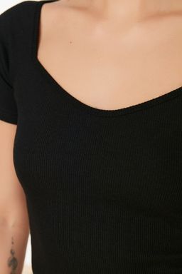 Siyah Fitted/Vucuda Oturan Fitilli Pamuk Esnek Orme Bluz TWOSS21BZ0579