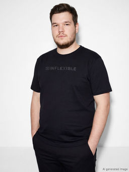 Bisiklet Yaka Bask?l? Erkek Ti??rt