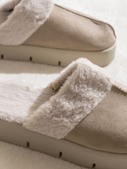 ??i T?yl? Kad?n Ev Terli?i