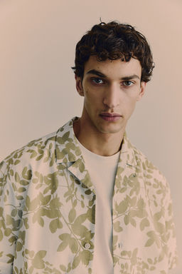 Camisa resort estampada Regular Fit - H&m фото 3
