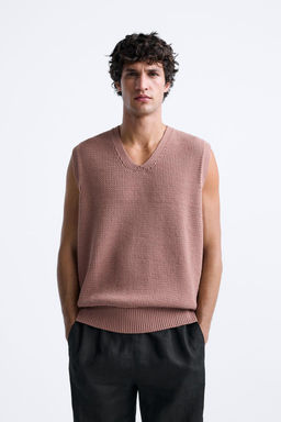 TEXTURED KNIT GILET - Zara фото 2