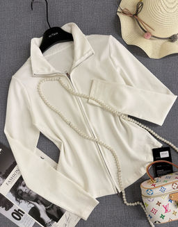 Кофта на молнии