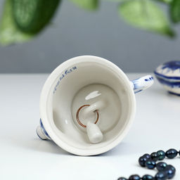 Колокольчик фарфоровый «Чайник», h=9.5 см, гжель