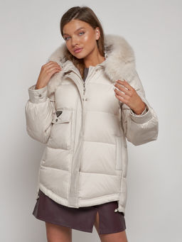 Куртка зимняя женская модная с мехом бежевого цвета 13301B - Visdeer фото 11