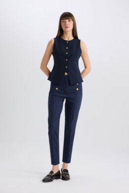 Skinny Fit Yuksek Bel Cepli Dugmeli Duz Paca Pantolon