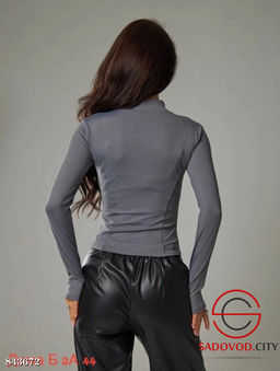 Спортивная кофта рашгард