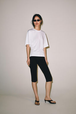 CAMISETA ENTALLADA SUPIMA® / Blanco