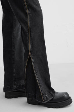 FLARE FIT JEANS WITH ZIPS - Zara фото 5
