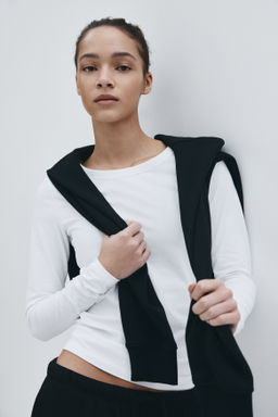 Camiseta entallada de algod?n - H&m фото 4