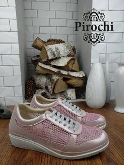 Кроссовки Pirochi