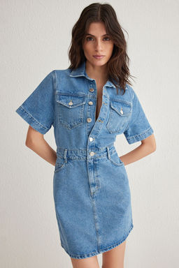 Mavi Cep Detayl? K?sa Kollu Mini Denim Gomlek Elbise TWOSS25EL00156