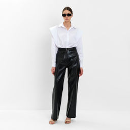 Брюки женские из экокожи прямые MINAKU: Eco leather, чёрные, размер 42
