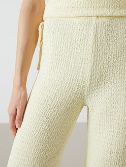 Beli Lastikli Dokulu Kad?n Pantolon