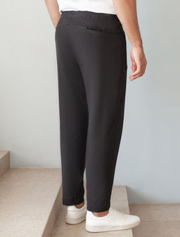 Брюки джоггеры на резинке из премиального футера двухнитки - Vilatte фото 4