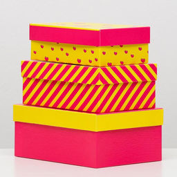 Набор коробок 3 в 1 "Любовь это…", розовый, 23×16×9.5 - 19×12×6.5 см
